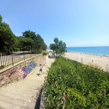 студио слънчева перла Apartment